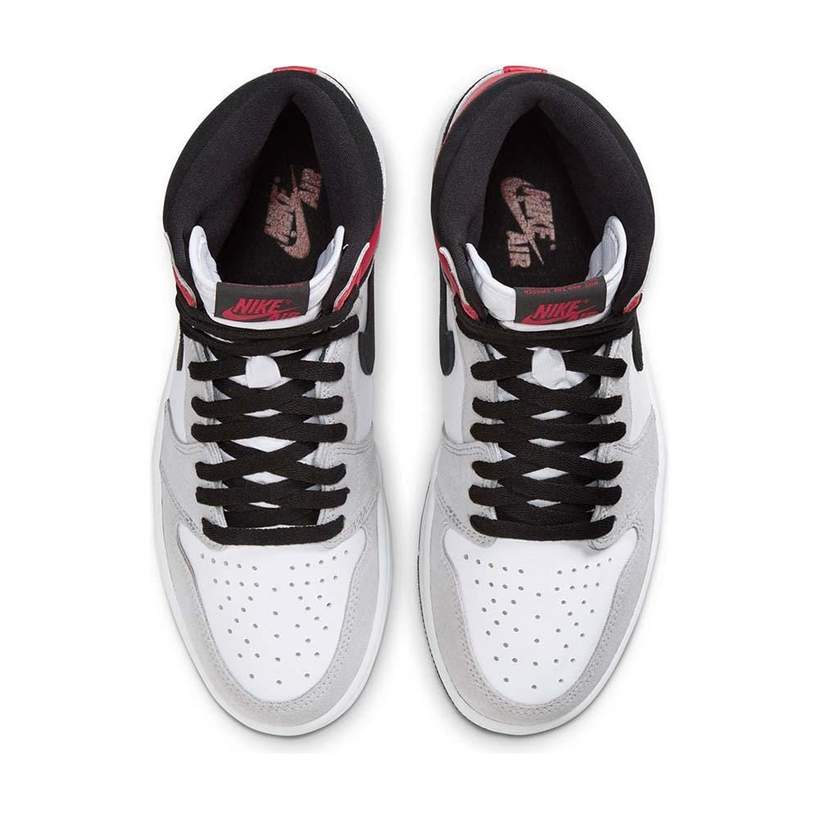 Air Jordan 1 High 'Light Smoke Grey'